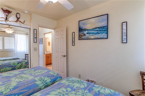 Photo 6 - Maui Sands #5g 2 Bedroom Condo by RedAwning
