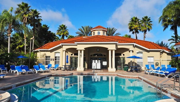 Bar junto à piscina