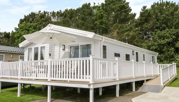 Foto 1 - Cayton Pines Lodge at Cayton Bay Holiday Park