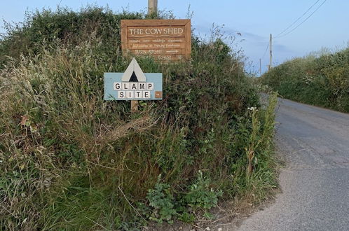 Photo 34 - Tregantle Farm Eco Glampsite Super Safari Cabin