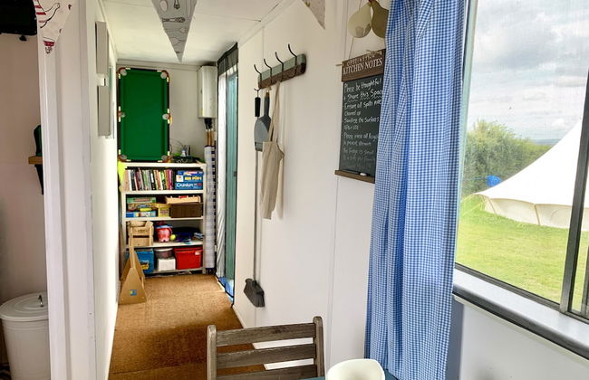 Tregantle Farm Eco Glampsite Super Safari Cabin - Foto 24