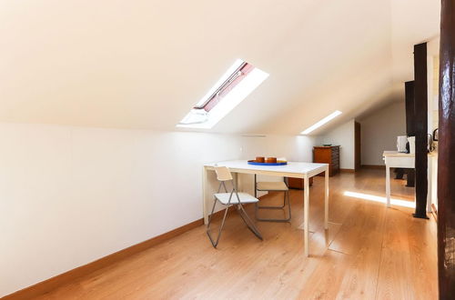 Foto 11 - Sunny Attict Loft by Homing