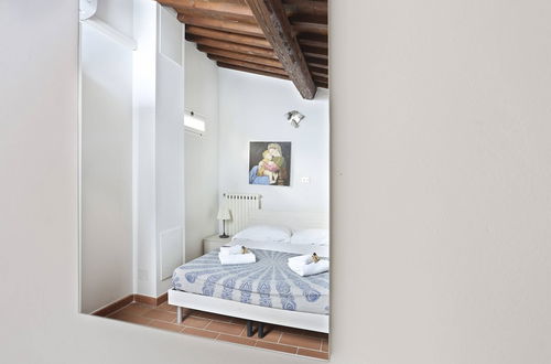 Photo 3 - Short-let Florence Apartment Parione