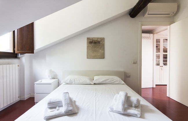 Intimate Attic Flat near Politecnico University - Foto 5