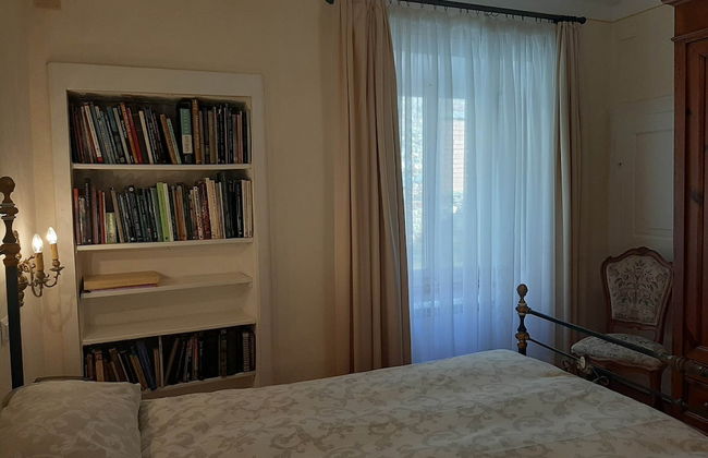 Tuscan Hilltop Getaway - Photo 7