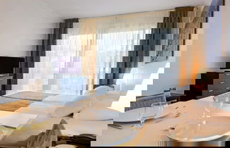 Foto 5 - Aparthotel Adagio Nice Promenade des Anglais