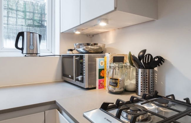 Modern stylish and luxurious 1 bed flat - Foto 22