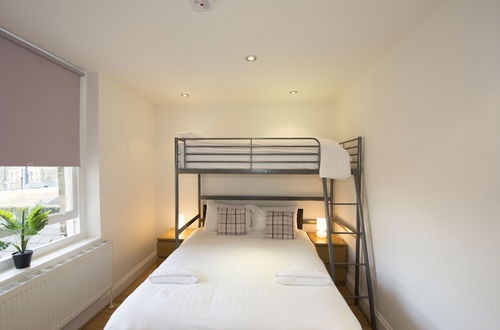 Photo 3 - Grand Apartments Fulham Palace