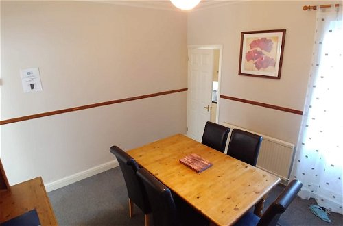 Foto 15 - 3-bed House With Superfast Wi-fi, DW Lettings 15vr