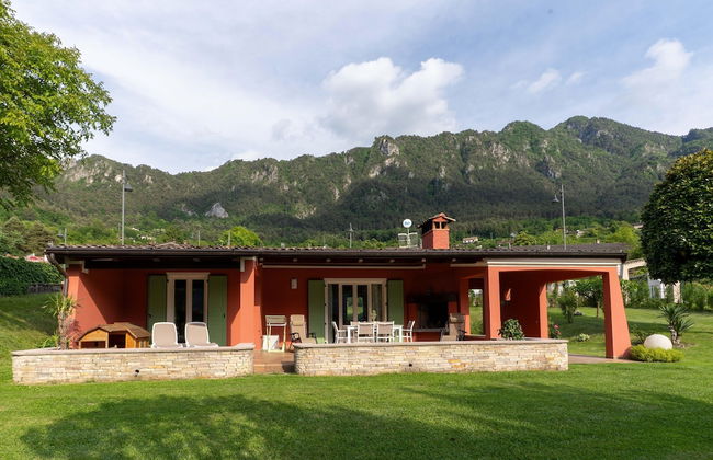 Villa by Lake Idro With Panoramic Views - Photo 23