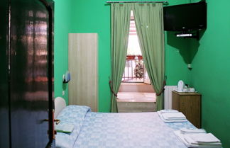 Photo 2 - A Roma San Pietro Best Bed