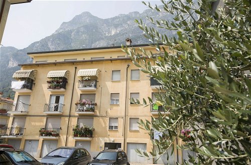 Photo 36 - Breath of Lake Garda Apartment