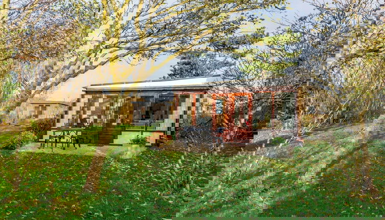 Foto 1 - Stunning Bungalow Near Beach