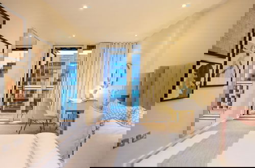 Foto 8 - The Millharbour Retreat - Elegant 1bdr Flat With Balconies