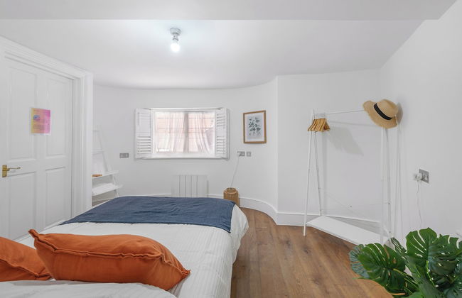 2 Bedroom W/ensuites-sleeps 6, 20min to Citycentre - Foto 6