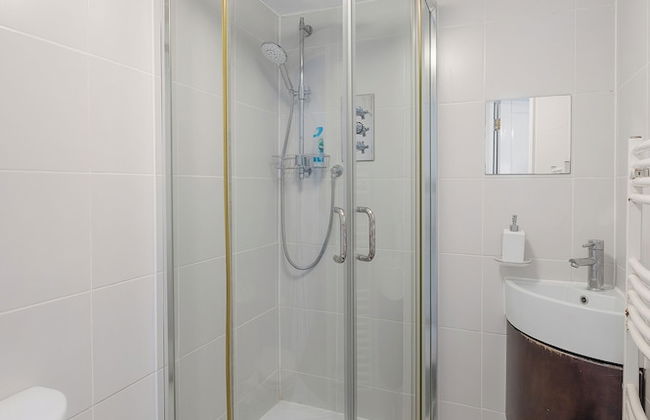 2 Bedroom W/ensuites-sleeps 6, 20min to Citycentre - Foto 24