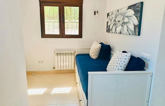 1-bed Apartment Close to Moraira Town Centre - Foto 8
