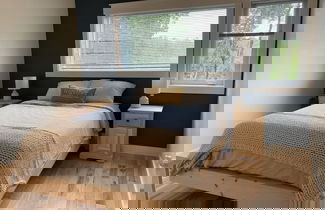 Photo 3 - Salt Side
