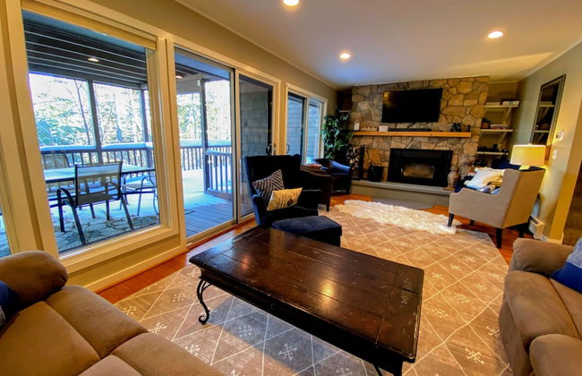 A1 Luxury Bretton Woods Ski-in Ski-out Townhome Next to Beginner ski Area Fast Wifi Keyless Entry - Foto 5