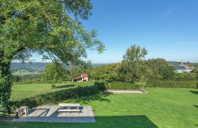 Vintage Villa With Private Garden in Rendeux - Foto 53