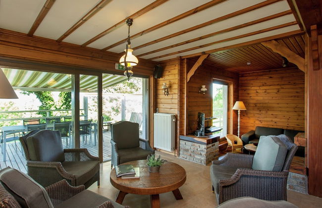 Vintage Villa With Private Garden in Rendeux - Foto 41