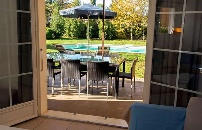 Luxury Provencal Villa With AC, in Charming Luberon Region - Foto 9