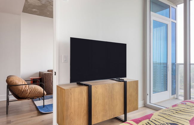 The Natiivo by AvantStay – Modern High-Rise with Rooftop Pool & Skyline Views - Foto 65