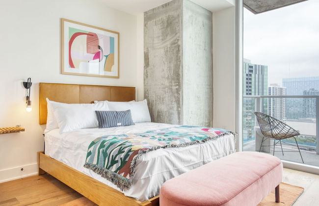 The Natiivo by AvantStay – Modern High-Rise with Rooftop Pool & Skyline Views - Foto 7