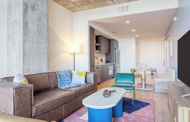 The Natiivo by AvantStay – Modern High-Rise with Rooftop Pool & Skyline Views - Foto 70