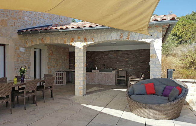 Magnificent Villa in Saint-ambroix With Private Pool - Photo 29