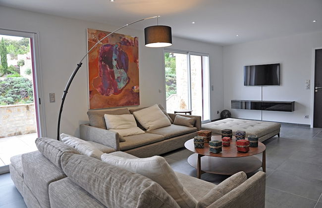 Magnificent Villa in Saint-ambroix With Private Pool - Photo 20