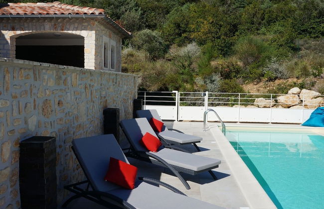 Magnificent Villa in Saint-ambroix With Private Pool - Photo 35