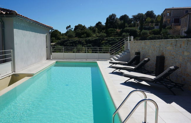 Magnificent Villa in Saint-ambroix With Private Pool - Photo 48