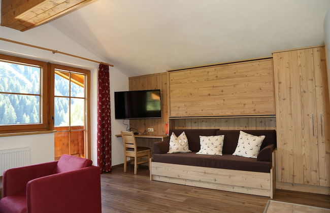 Luxurious Holiday Home in Saalbach-hinterglemm With Barbecue - Photo 47