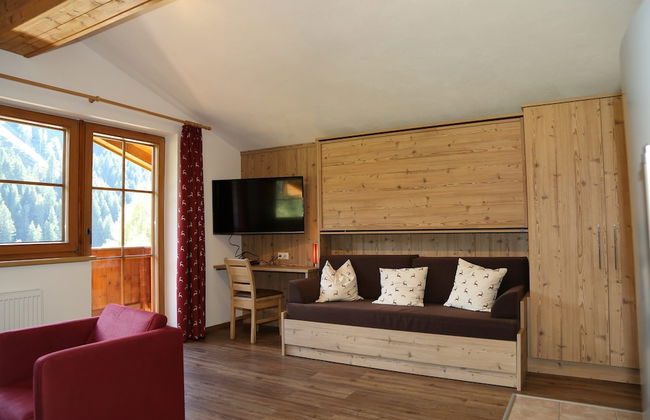 Luxurious Holiday Home in Saalbach-hinterglemm With Barbecue - Photo 46