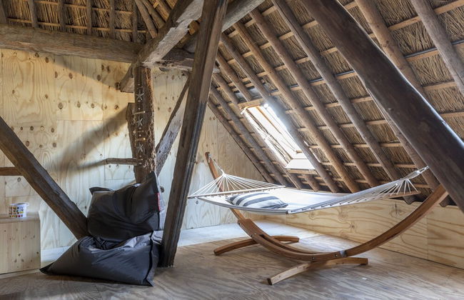 Luxuriously Restored Farmhouse With Trendy Interior Close to sea and Forest - Foto 80