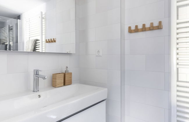 Luxuriously Restored Farmhouse With Trendy Interior Close to sea and Forest - Foto 58