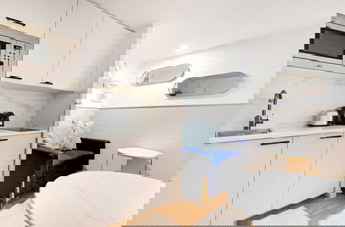 Foto 4 - Modern Flat - 1BD for 3P With AC - Near Montmartre