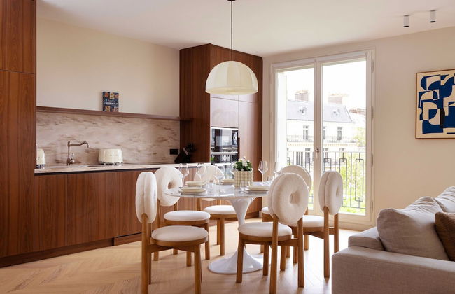 Luxurious Home in Paris for 6 People - Photo 12