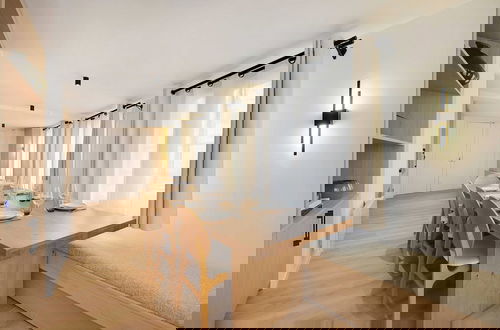 Foto 18 - Elegant Apartment With 2 Rooms