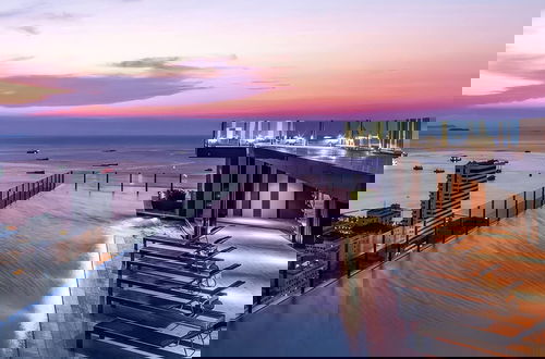 Foto 76 - The BASE Central Pattaya By INH Global