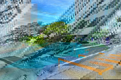 Foto 68 - The BASE Central Pattaya By INH Global