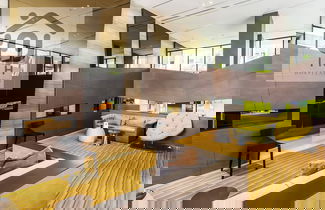 Foto 3 - The BASE Central Pattaya By INH Global