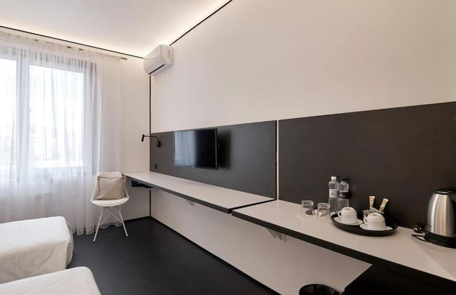 Atmosfera Hotel - Photo 9