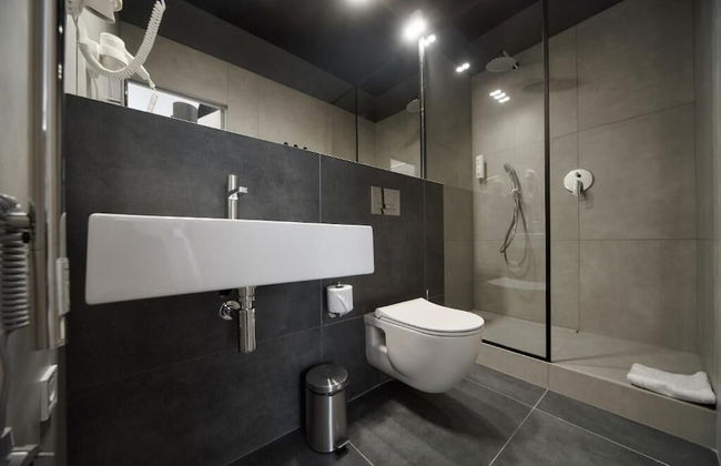 Atmosfera Hotel - Photo 4