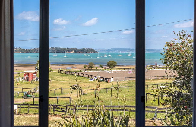 Tikirau Bay Views in Oneroa - Photo 22