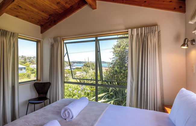 Tikirau Bay Views in Oneroa - Photo 4