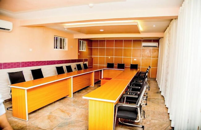 Villa Hilton Hotels and Apartments - Foto 48