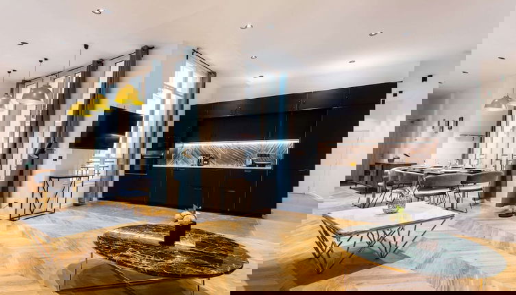 Foto 1 - Luxury on the Champs-elysees: Prestigious, 10P 5BR