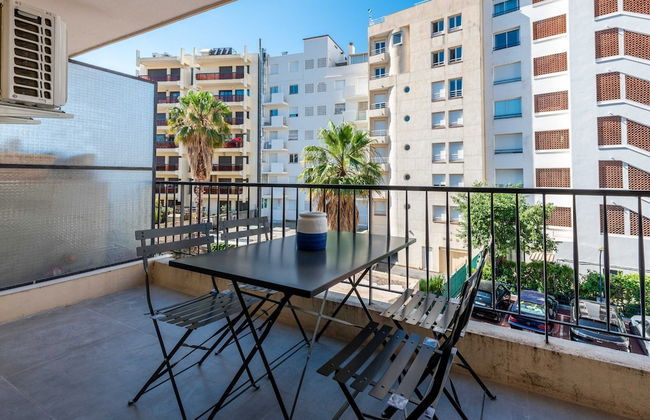 Beautiful Flat With Balcony - 200m From the Beach - Foto 14